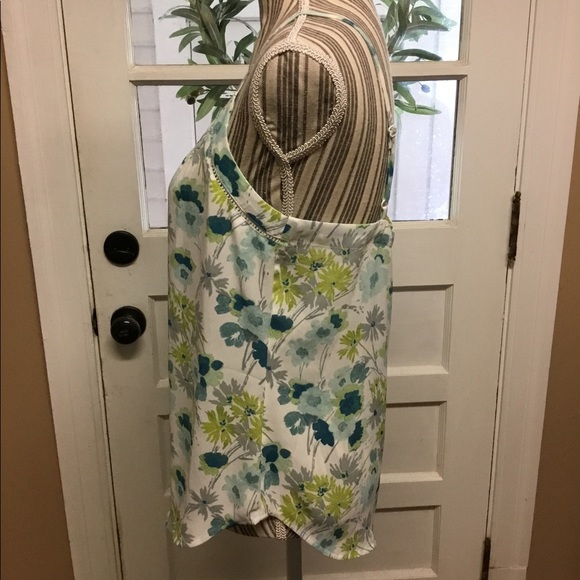 NWT Loft soft green floral camisole - Picture 3 of 7